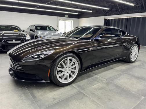 2018 Aston Martin DB11 Base