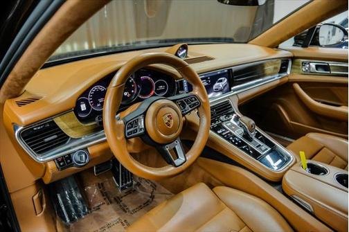 2019 Porsche Panamera Turbo