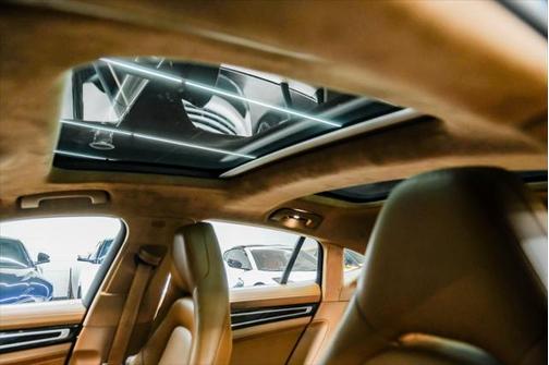 2019 Porsche Panamera Turbo