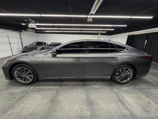 2023 Lexus LS 500 Base