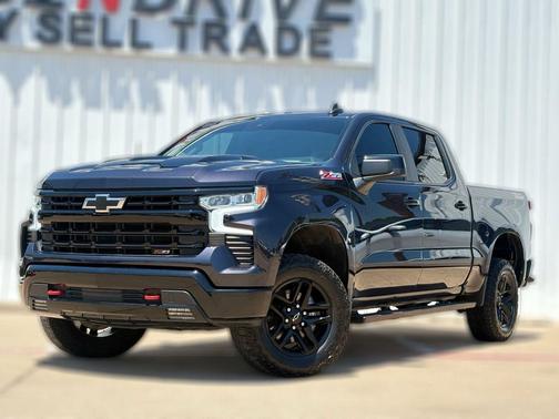 Dark Ash Metallic 2024 Chevrolet Silverado 1500 LT Trail Boss
