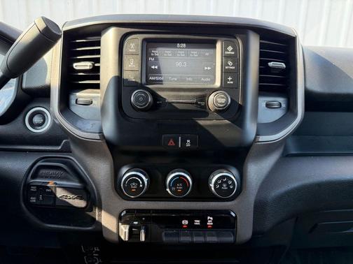 Maximum Steel Metallic Clearcoat 2019 RAM 3500 Tradesman Crew Cab 4x4 8' Box