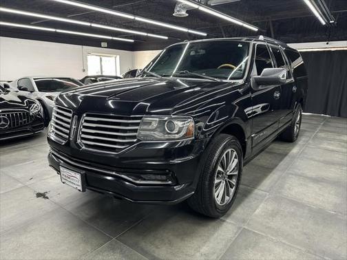 2016 Lincoln Navigator Select