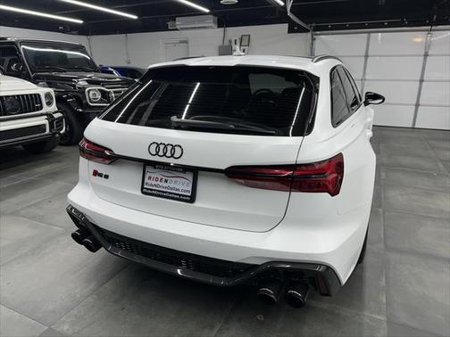 2022 Audi RS 6 Avant 4.0T