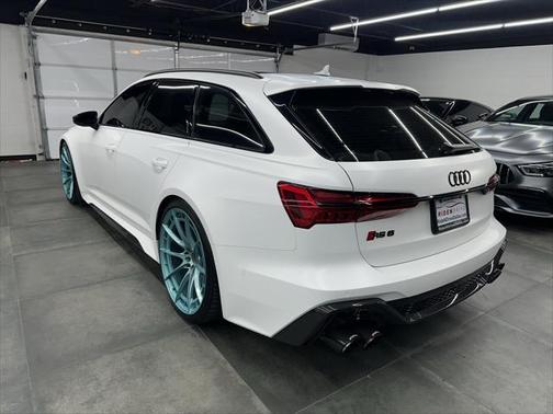 2022 Audi RS 6 Avant 4.0T