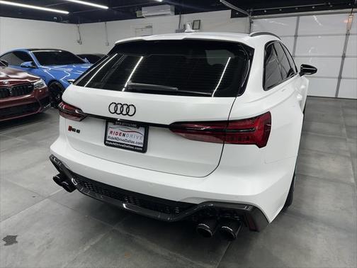 2022 Audi RS 6 Avant 4.0T