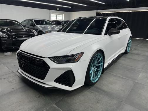 2022 Audi RS 6 Avant 4.0T