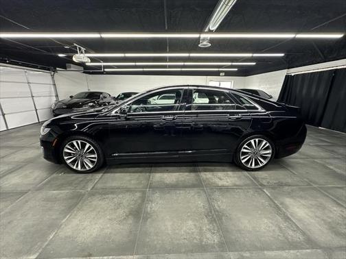 2019 Lincoln MKZ Reserve II