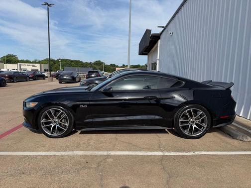 Shadow Black 2017 Ford Mustang GT Premium