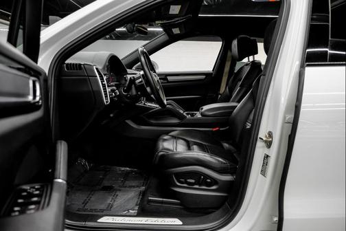 2023 Porsche Cayenne Cayenne