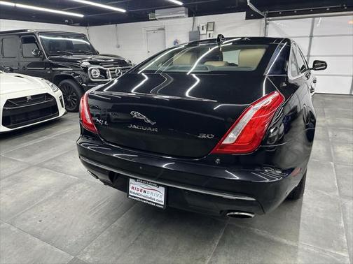 2018 Jaguar XJ XJL Portfolio