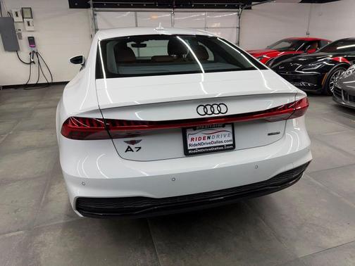 2022 Audi A7 55 Premium Plus