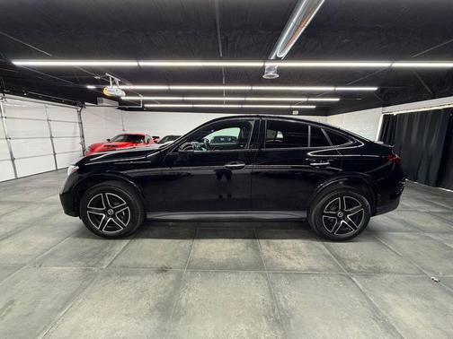 2025 Mercedes-Benz GLC 300 4MATIC Coupe