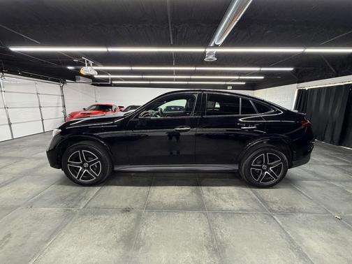 2025 Mercedes-Benz GLC 300 4MATIC Coupe