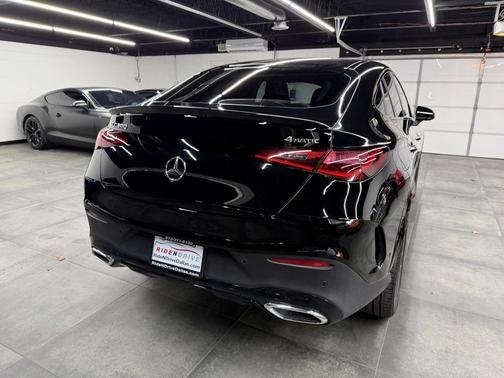 2025 Mercedes-Benz GLC 300 4MATIC Coupe