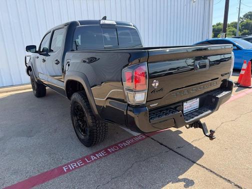 Midnight Black Metallic 2021 Toyota Tacoma TRD Pro