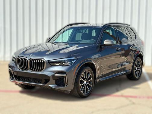 Arctic Grey Metallic 2022 BMW X5 M50i