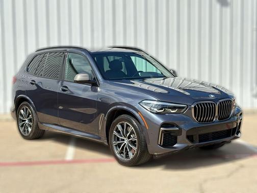 Arctic Grey Metallic 2022 BMW X5 M50i