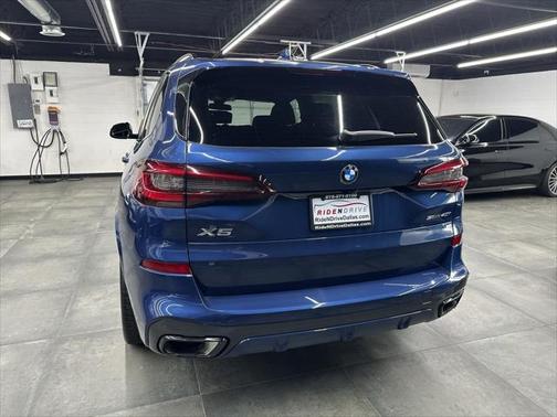 2023 BMW X5 sDrive40i