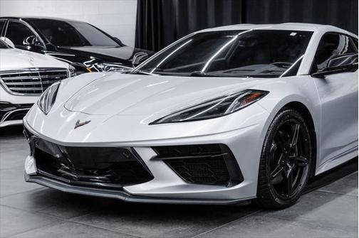 2020 Chevrolet Corvette Stingray w/2LT