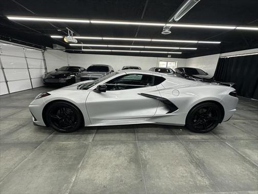 2020 Chevrolet Corvette Stingray w/2LT
