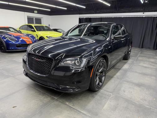 2023 Chrysler 300 S