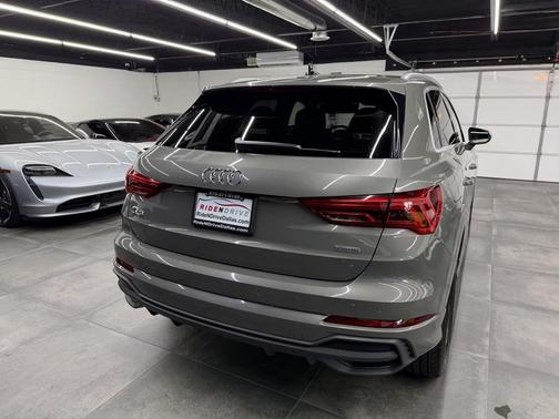2023 Audi Q3 Premium 45 TFSI S line quattro Tiptronic