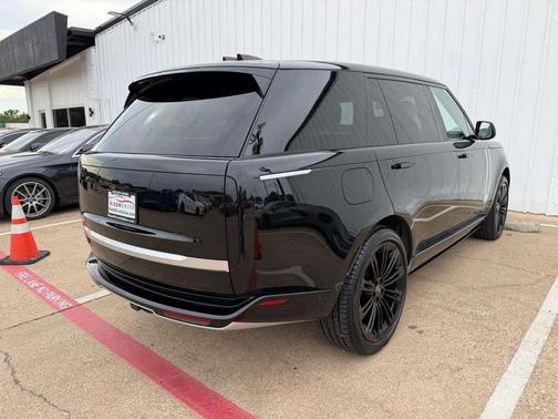 Santorini Black Metallic 2023 Land Rover Range Rover Autobiography