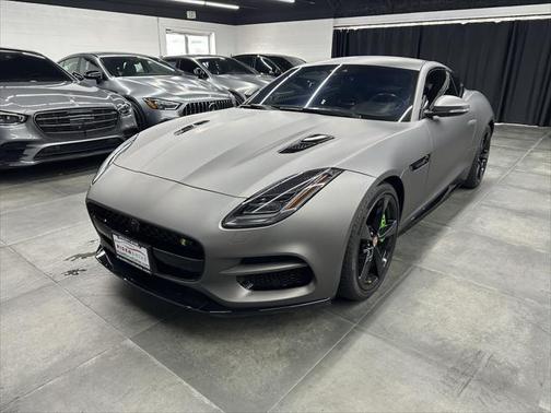 2019 Jaguar F-TYPE R