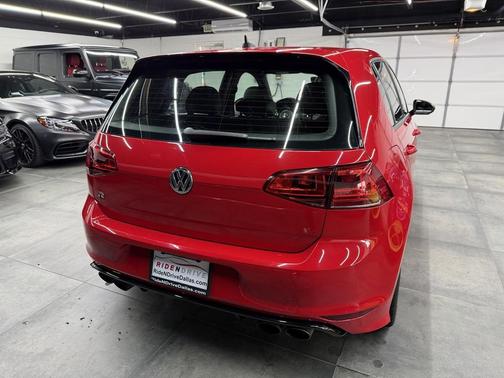 2017 Volkswagen Golf R 2.0T Manual