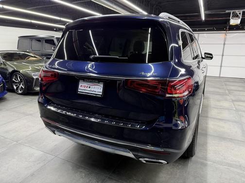 2022 Mercedes-Benz GLS 450 4MATIC