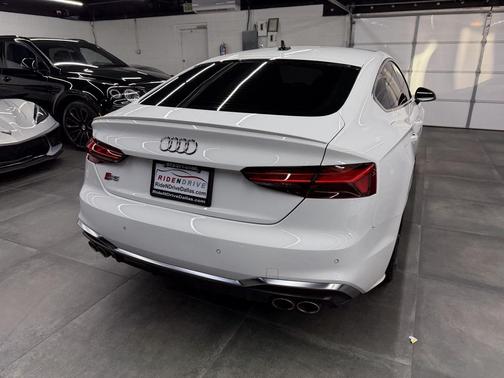 2023 Audi S5 Premium Plus TFSI quattro Tiptronic