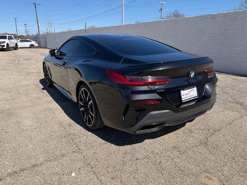 2023 BMW M850 xDrive