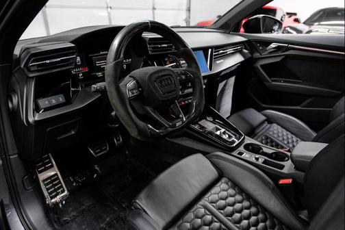 2024 Audi RS 3 TFSI quattro S tronic