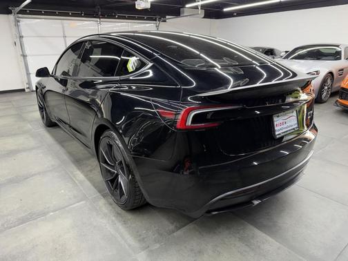 2024 Tesla Model 3 Performance