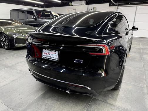 2024 Tesla Model 3 Performance