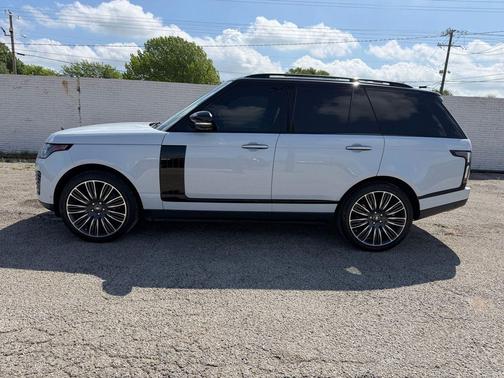 Yulong White Metallic 2020 Land Rover Range Rover Autobiography