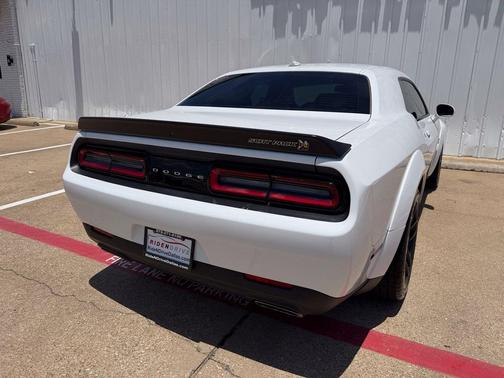 White Knuckle Clearcoat 2023 Dodge Challenger R/T Scat Pack Widebody