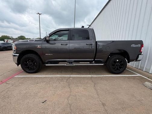 Granite Crystal Metallic Clearcoat 2021 RAM 2500 Big Horn Crew Cab 4x4 6'4' Box