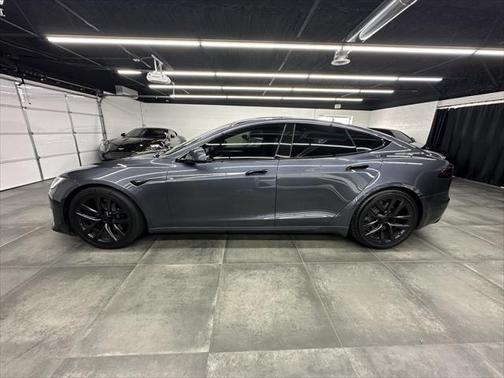 2023 Tesla Model S Standard Range