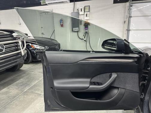 2023 Tesla Model S Standard Range