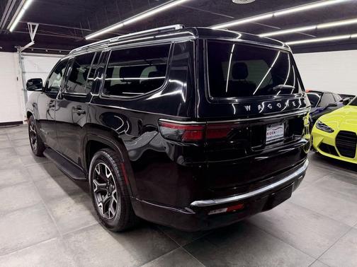 2024 Jeep Wagoneer Series III 4x4
