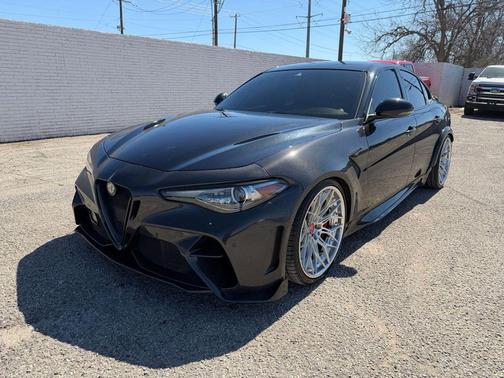 2018 Alfa Romeo Giulia Quadrifoglio