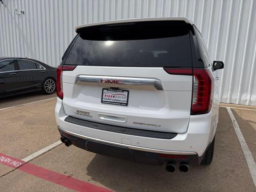 Summit White 2021 GMC Yukon Denali