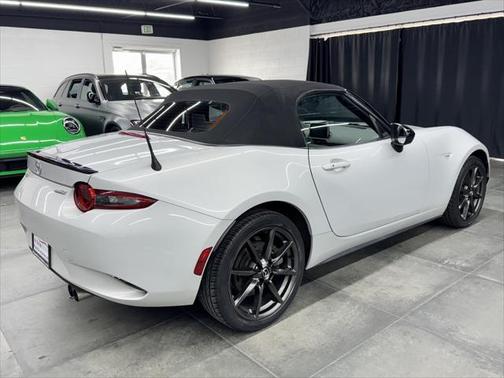 2017 Mazda MX-5 Miata Club