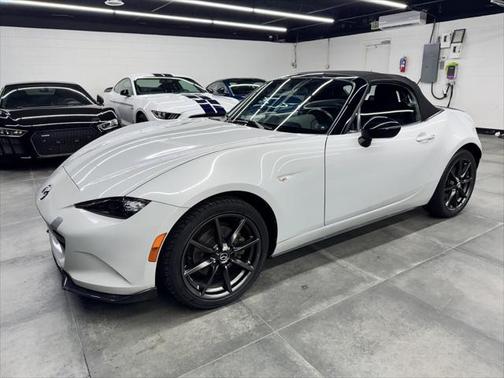 2017 Mazda MX-5 Miata Club
