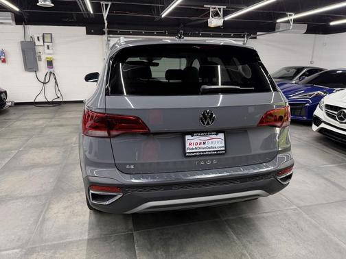 2022 Volkswagen Taos 1.5T SE