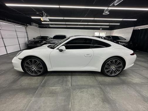 2015 Porsche 911 Carrera