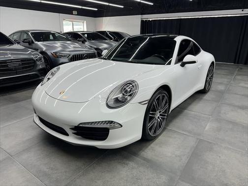 2015 Porsche 911 Carrera