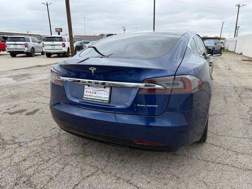 2020 Tesla Model S Long Range